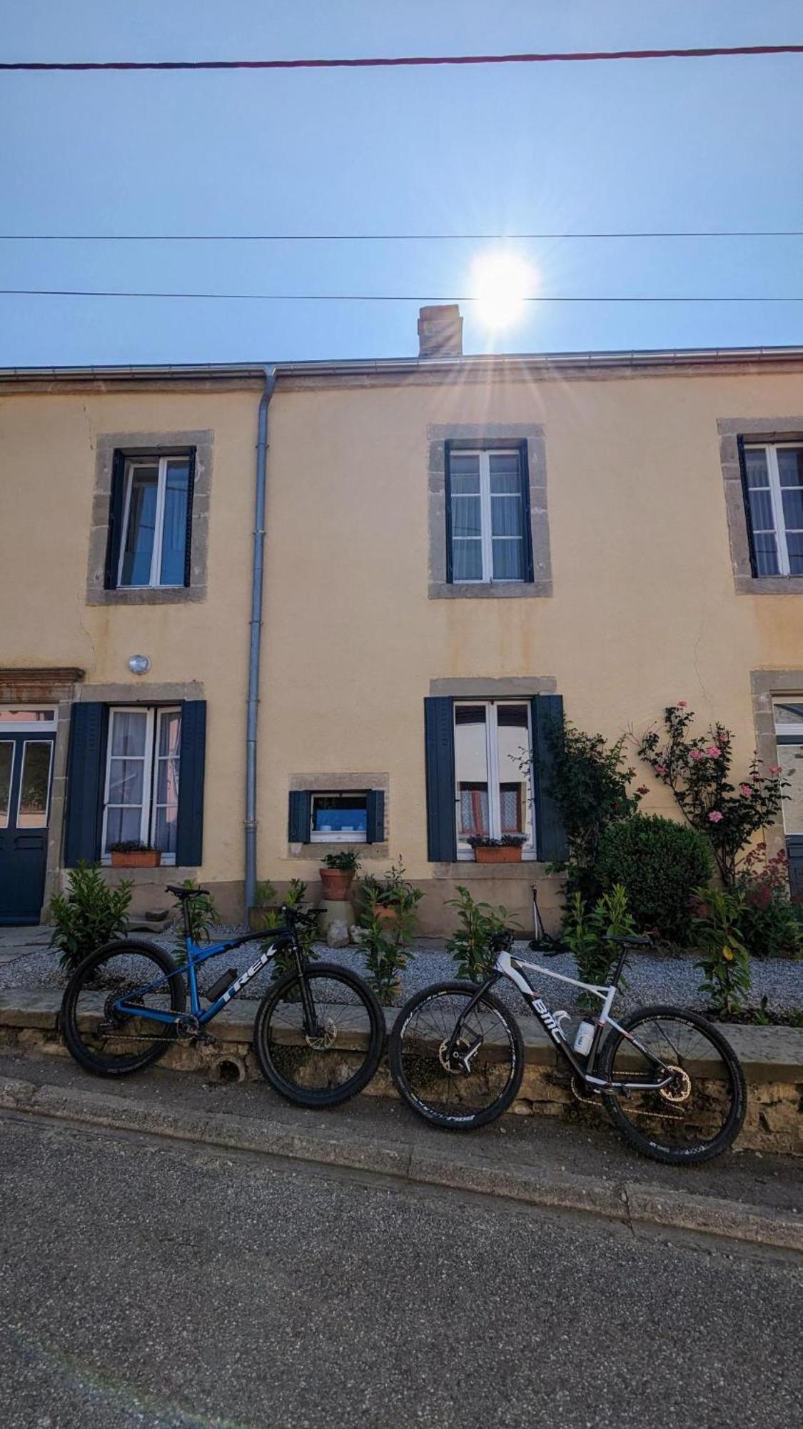 Maison Egalite Melay  Exterior foto